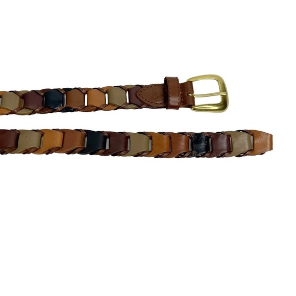 Genuine Leather Neutral Colors Interlocking Gold Buckle Belt - Picture 2 of 12